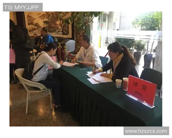 西装杀气腾腾足球明星华丽出场展现风采与魅力